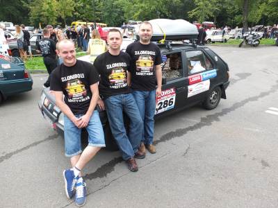 Złombol 2014 - Luźne Gacie Bez Suwaka - Start Katowice Złombol 2014 - Luźne Gacie Bez Suwaka - Start Katowice