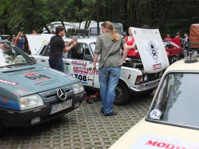 Złombol 2014 - Luźne Gacie Bez Suwaka - Start Katowice Złombol 2014 - Luźne Gacie Bez Suwaka - Start Katowice