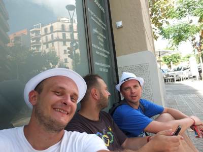 Złombol 2014 - Luźne Gacie Bez Suwaka - Barcelona Złombol 2014 - Luźne Gacie Bez Suwaka - Barcelona