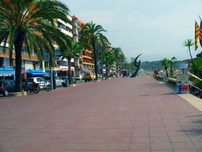 Złombol 2014 - Luźne Gacie Bez Suwaka - Lloret del Mar Złombol 2014 - Luźne Gacie Bez Suwaka - Lloret del Mar