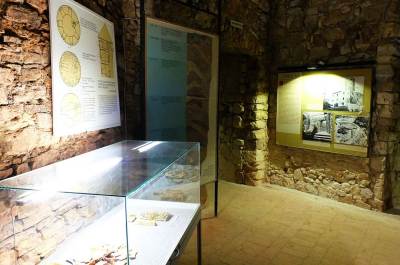 Zamek Lipowiec w Babicach Zamek Lipowiec w Babicach