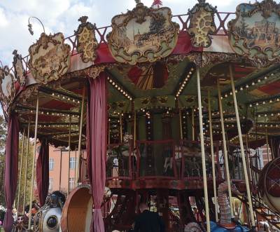 Żory, centrum karuzela Żory, centrum karuzela