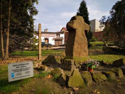 Żory, stary cmentarz przy kościele Pw. Św. Filipa I Jakuba, Krzyż Pokutny Żory, stary cmentarz przy kościele Pw. Św. Filipa I Jakuba, Krzyż Pokutny