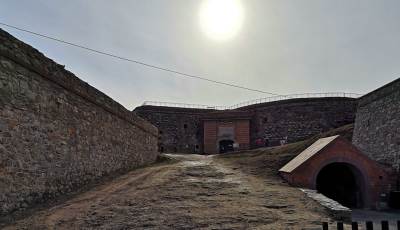 Twierdza Srebrna Góra Twierdza Srebrna Góra