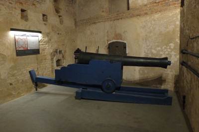 Twierdza Srebrna Góra Twierdza Srebrna Góra