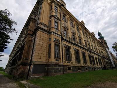 Pocysterski klasztor Lubiąż Pocysterski klasztor Lubiąż