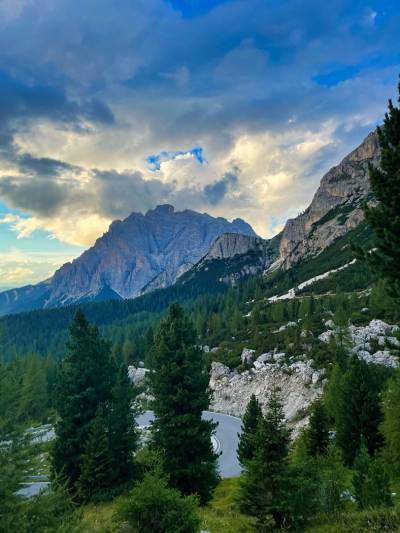 Passo Falzarego, Passo Valparola Passo Falzarego, Passo Valparola