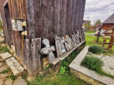 Cerkiew Świętych Archaniołów Michała i Gabriela - Bisericii Sfinții Arhangheli Mihail și Gavril Bârsana Cerkiew Świętych Archaniołów Michała i Gabriela - Bisericii Sfinții Arhangheli Mihail și Gavril Bârsana