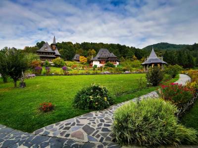 Żeński kompleks klasztorny w Bârsana Mănăstirea Bârsana Żeński kompleks klasztorny w Bârsana Mănăstirea Bârsana