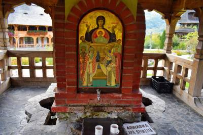 Żeński kompleks klasztorny w Bârsana Mănăstirea Bârsana Żeński kompleks klasztorny w Bârsana Mănăstirea Bârsana