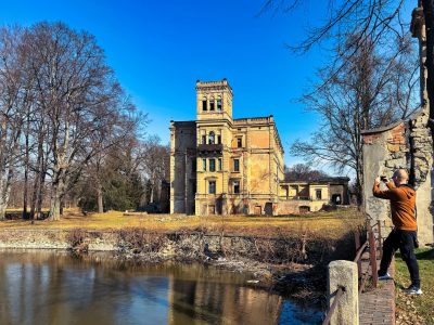 Pałac w Mrowinach Pałac w Mrowinach